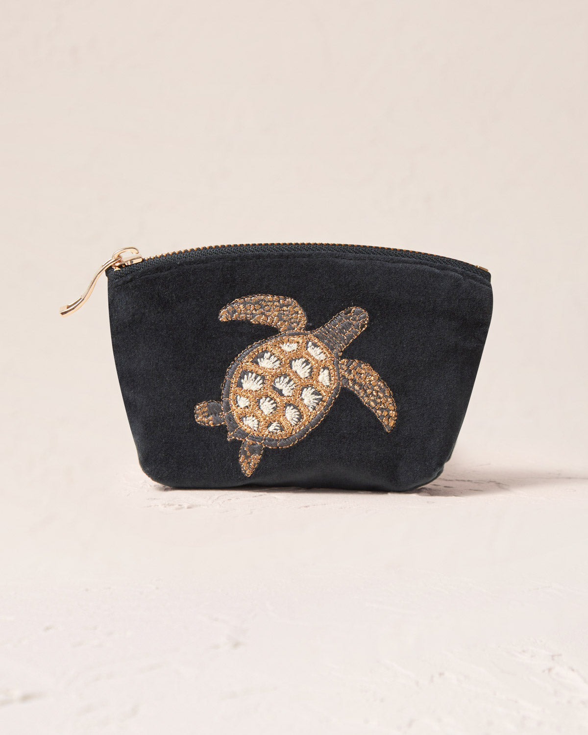 Turtle Conservation Charcoal Coin Purse